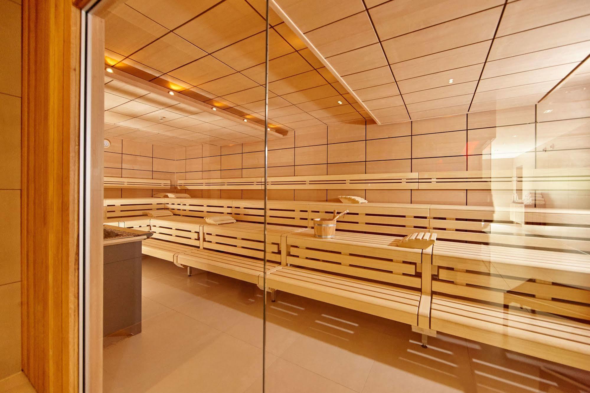 Hotel Koenigshof (Adults Only) Garmisch-Partenkirchen Luaran gambar