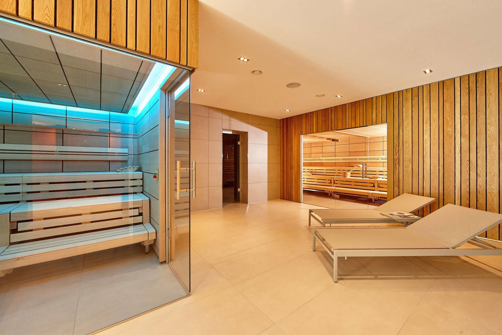 Hotel Koenigshof (Adults Only) Garmisch-Partenkirchen Luaran gambar